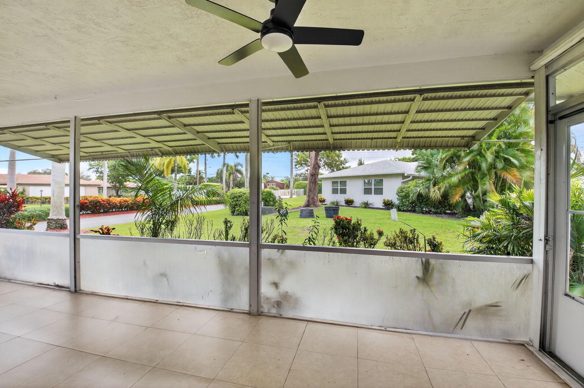 COUNTRY MANORS CONDO - Residential