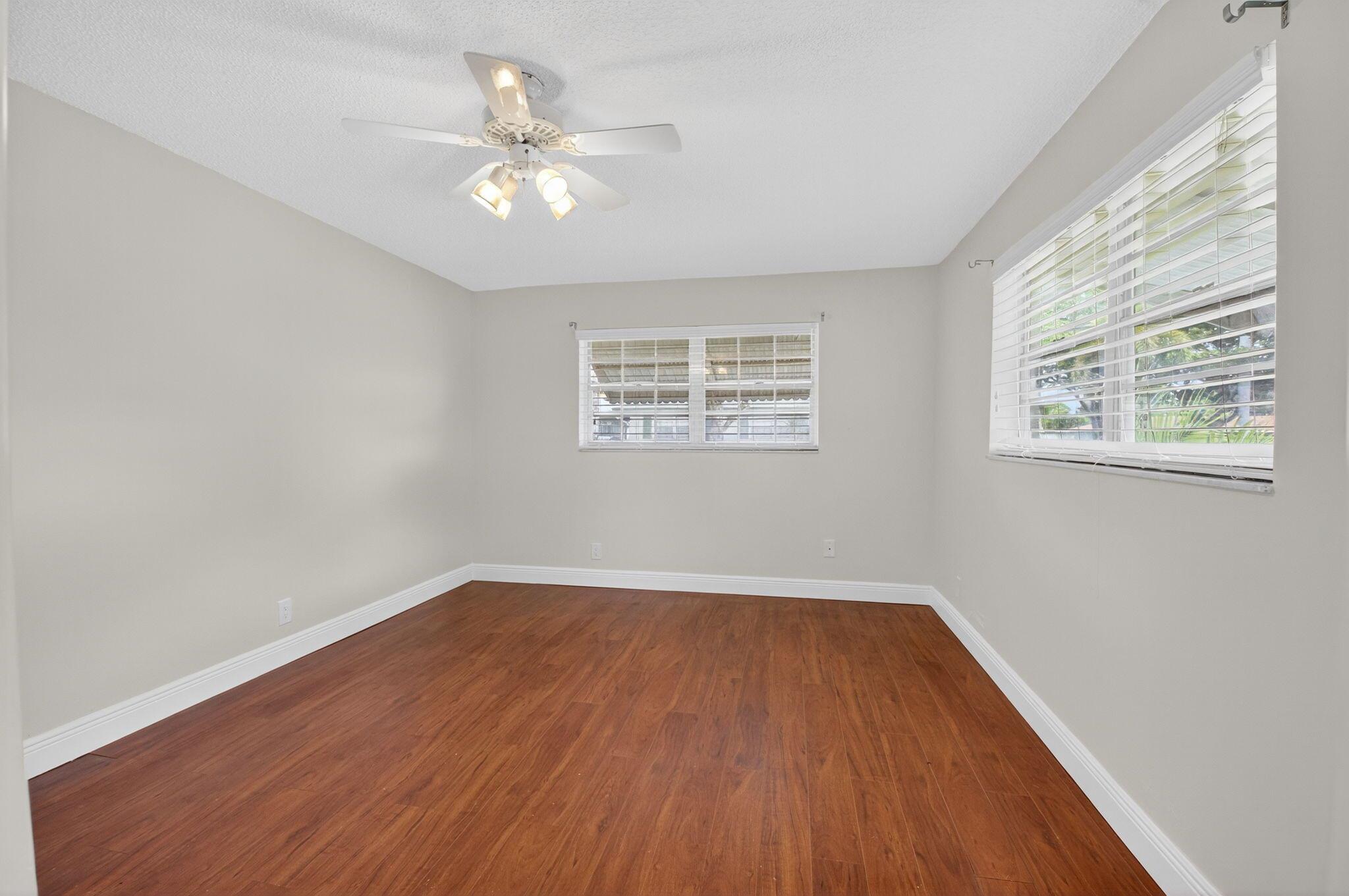 COUNTRY MANORS CONDO - Residential