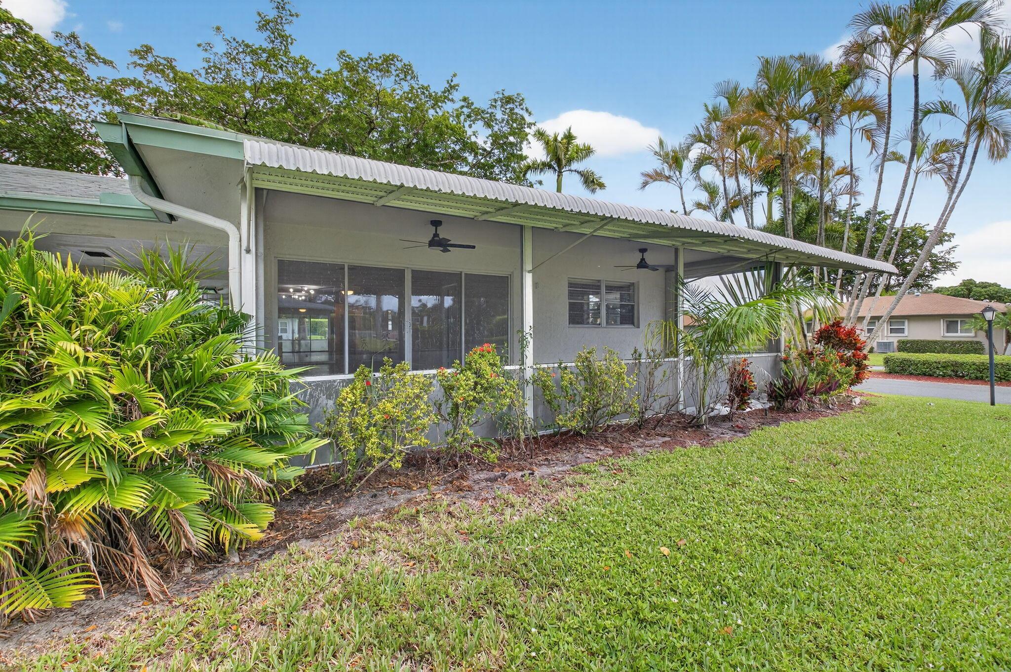 COUNTRY MANORS CONDO - Residential