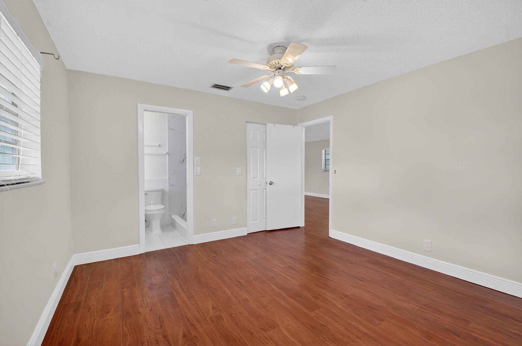 COUNTRY MANORS CONDO - Residential