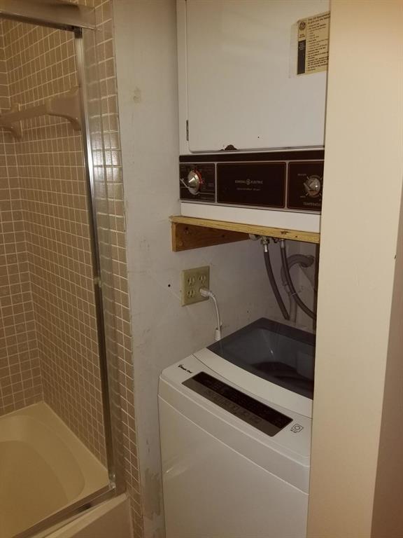 KINGS POINT CAPRI CONDOS - Residential Lease