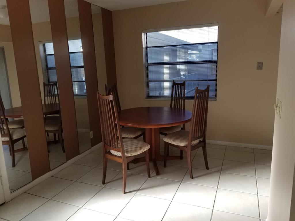 KINGS POINT CAPRI CONDOS - Residential Lease