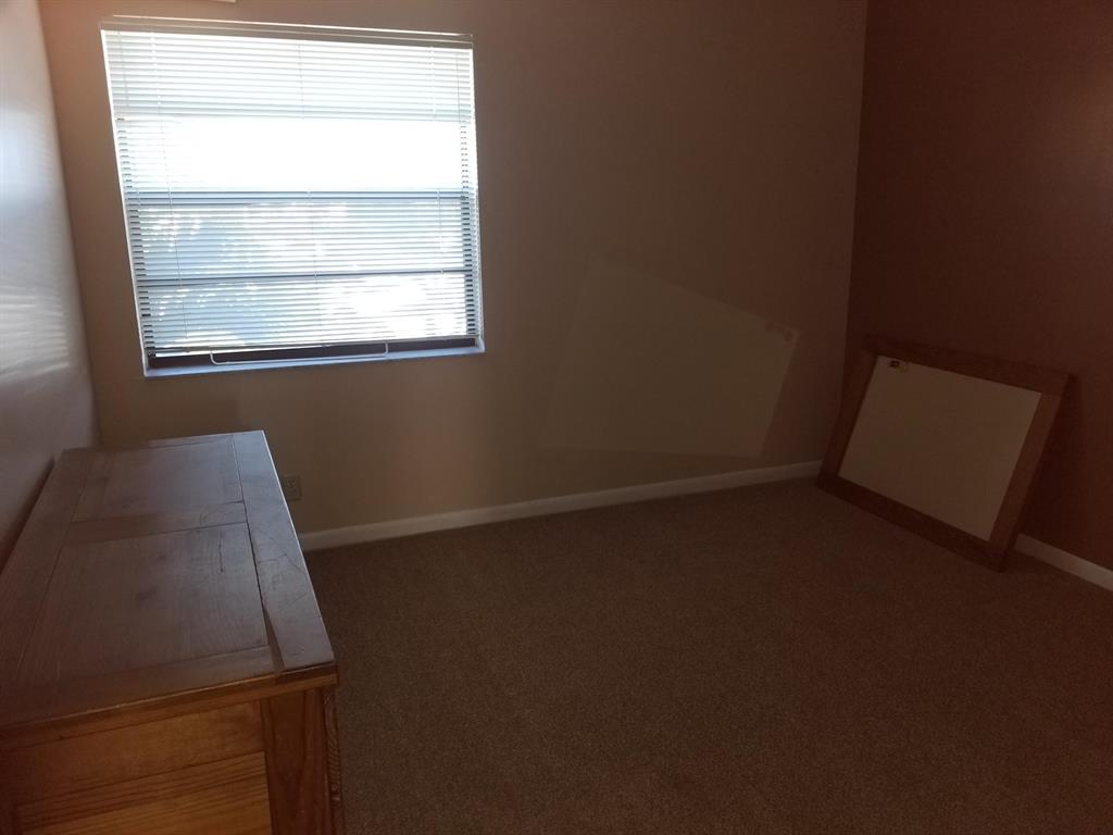 KINGS POINT CAPRI CONDOS - Residential Lease