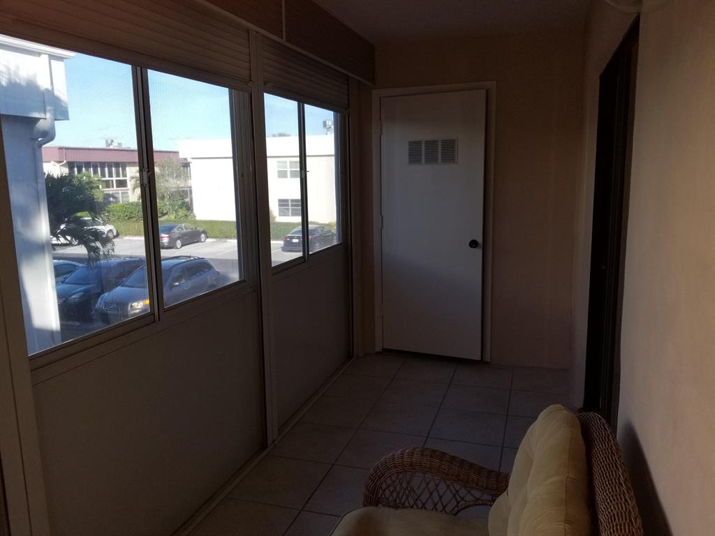 KINGS POINT CAPRI CONDOS - Residential Lease