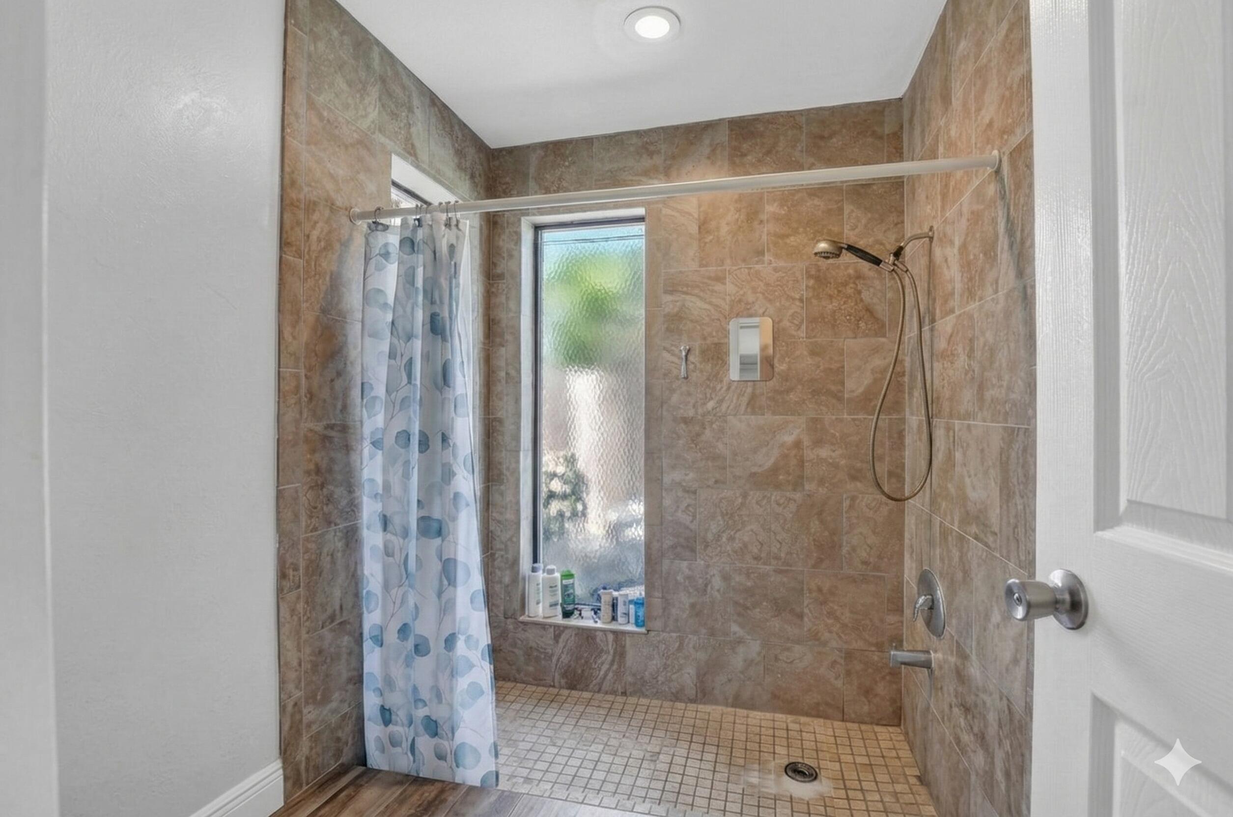 THORNHILL GREEN - Residential