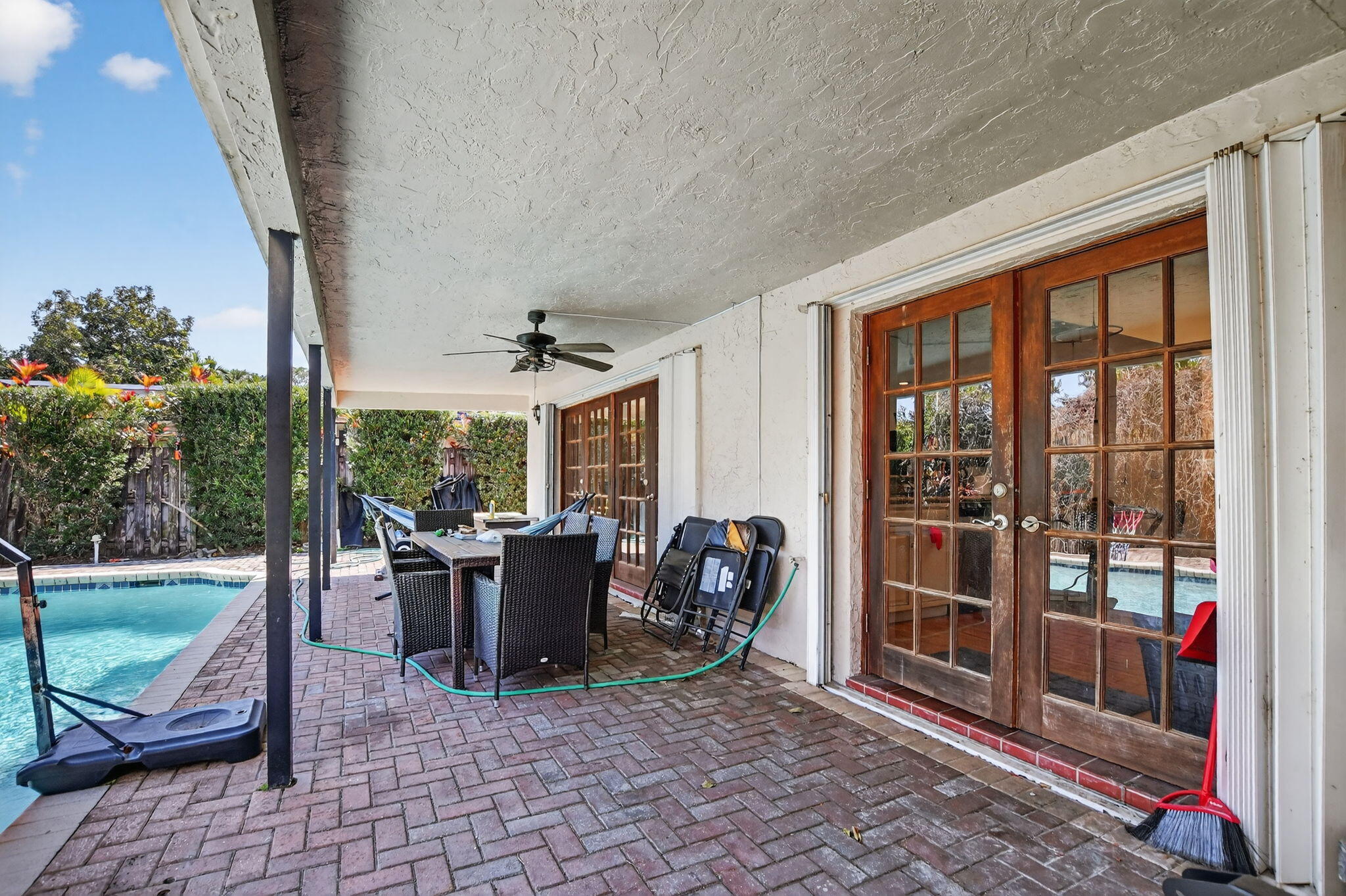 THORNHILL GREEN - Residential