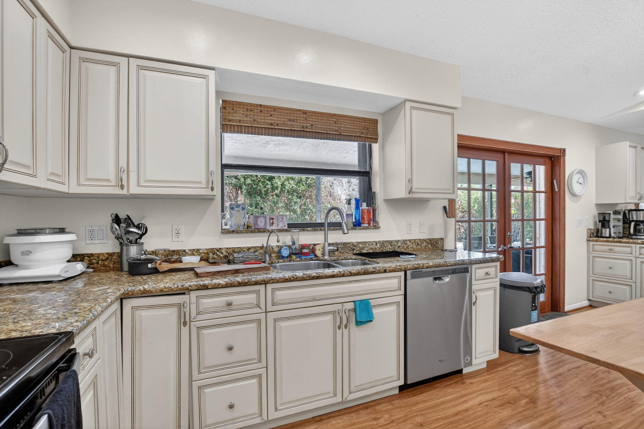 THORNHILL GREEN - Residential