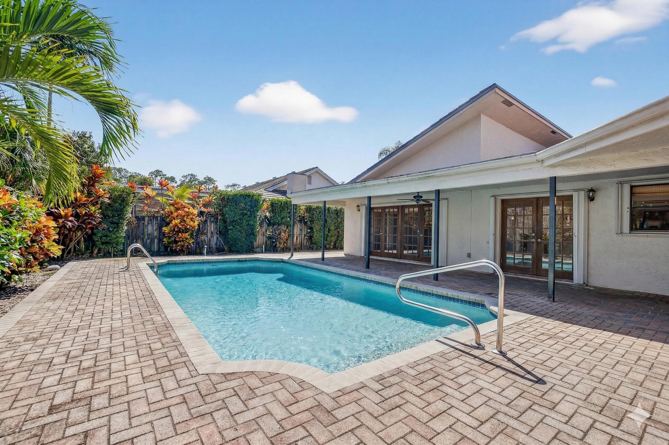 THORNHILL GREEN - Residential