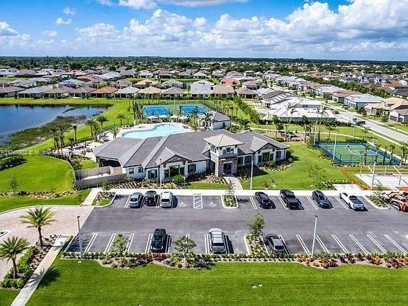 FIELDS AT GULFSTREAM POLO - Residential