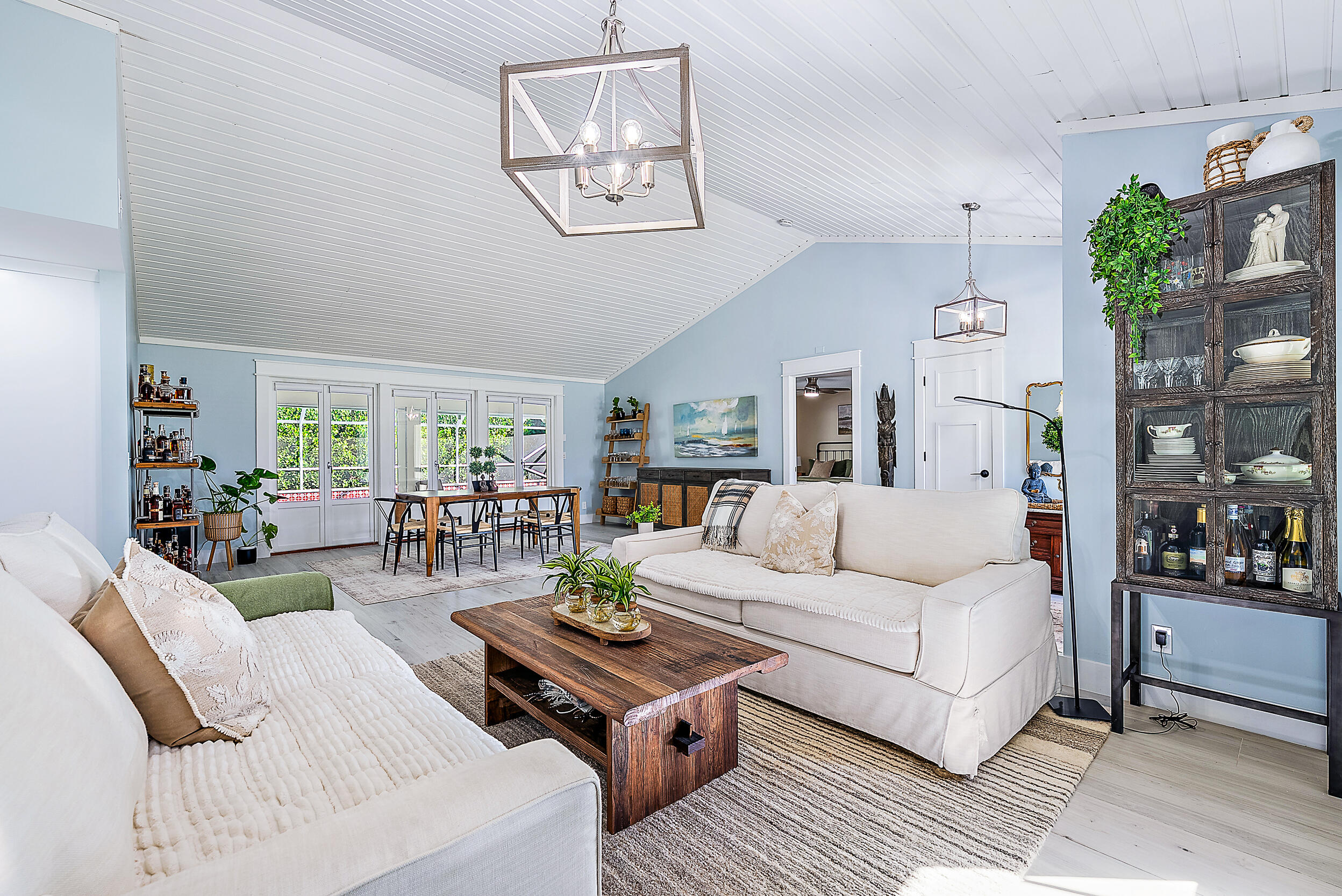 12910 La Rochelle Circle