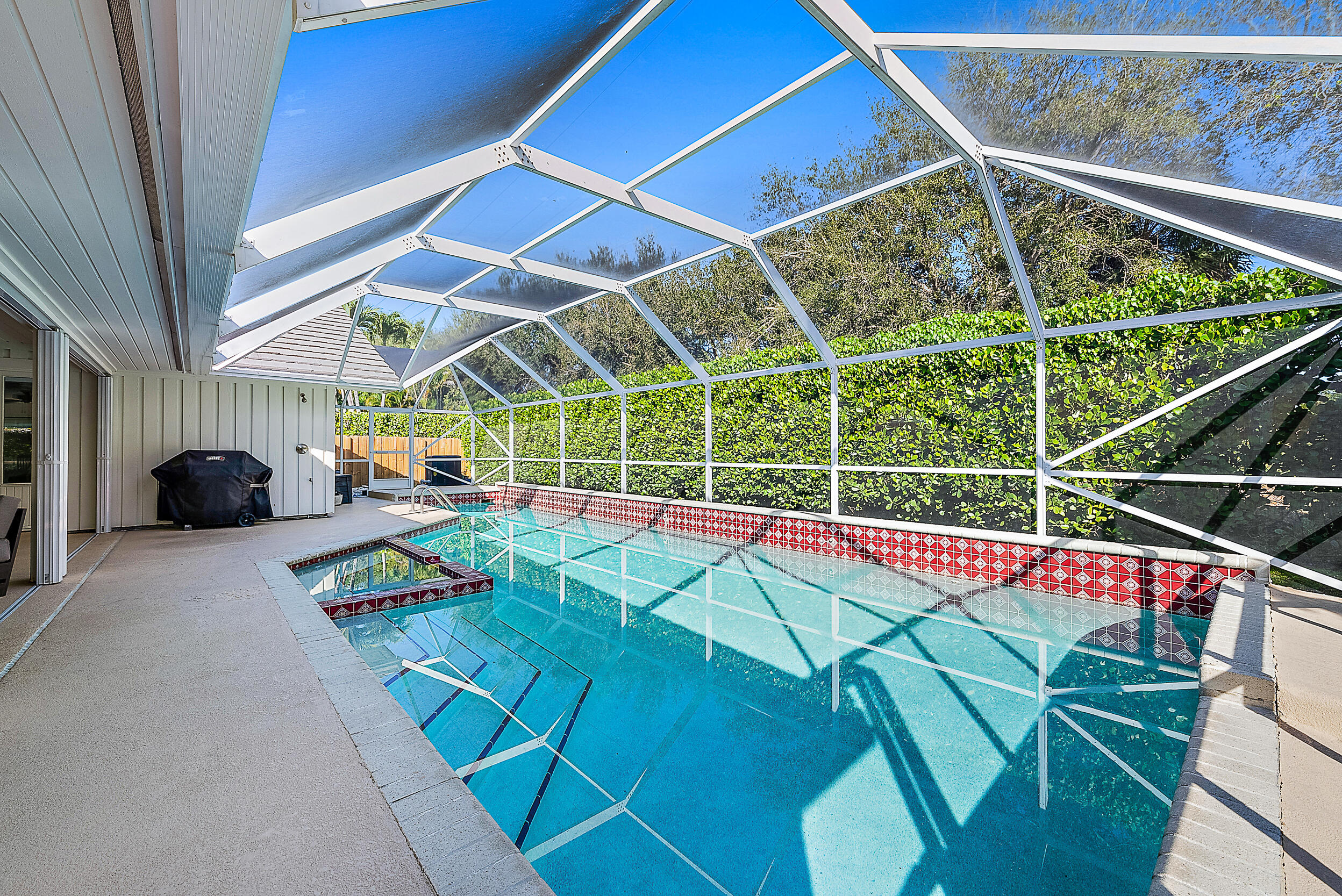 12910 La Rochelle Circle