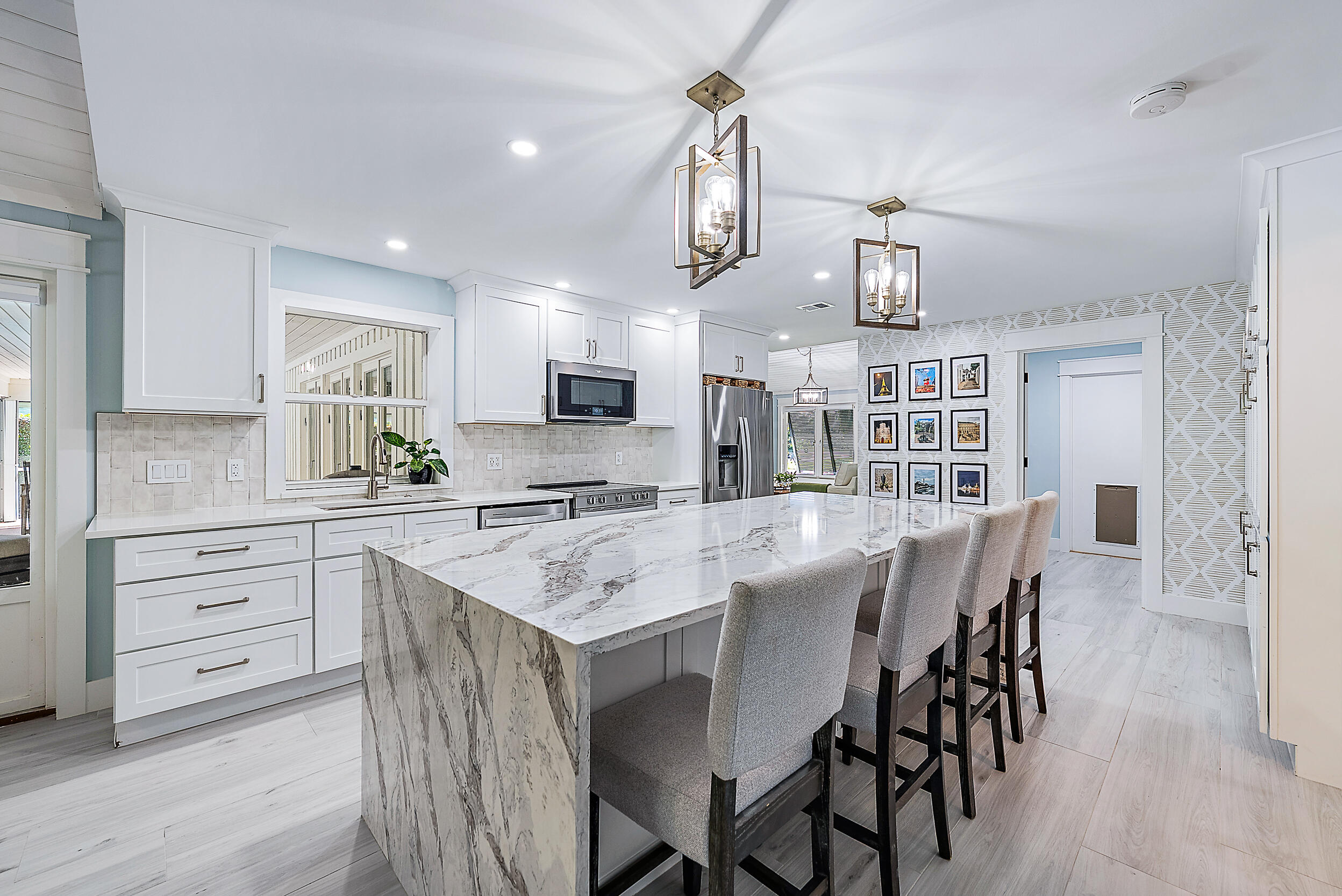 12910 La Rochelle Circle