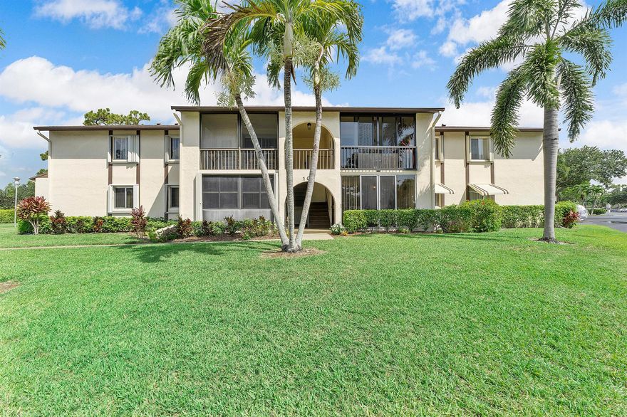 PRICE IMPROVEMENT & $5,000 credit toward buyers Closing Cost!   GREAT BUY, 8 MILES FROM THE BEACH!   LOVELY 1ST FLOOR CONDO WITH 2 BEDROOMS, 2 BATHROOMS LAUNDRY ROOM W/ FULL SIZE WASHER & DRYER, AND A PANTRY!   NEW A/C 2022, WATER HEATER 2022, NEW ROOF, NEW GARBAGE DISPOSAL, NEW REFRIGERATOR, NEW DISHWASHER, & STOVE, NEWER LAMINATE FLOORING! 
OTHER FEATURES: SCREENED PORCH WITH A BONUS STORAGE CLOSET... COMMON CABLE & INTERNET INCLUDED.  THE COMMUNITY OFFERS A CLUBHOUSE WITH HEATED POOL, BINGO, PICKLEBALL, LINE DANCE LESSONS, AND SHADED SITTING AREAS. SHOPPING, RESTAURANTS AND MAJOR HIGHWAYS, MUST SEE!!!: