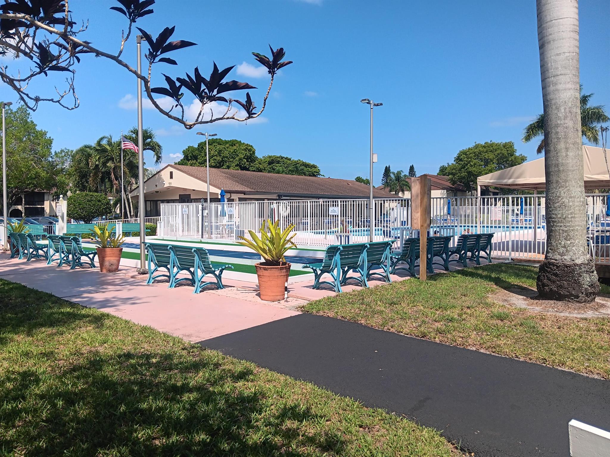 PINE RIDGE SOUTH I CONDO - Residential