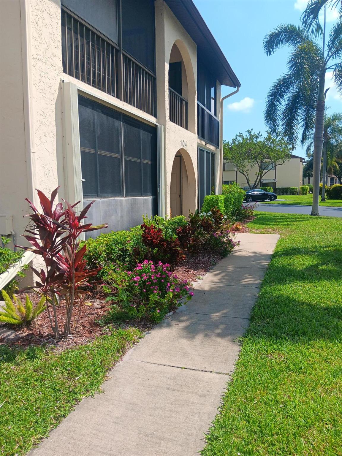 PINE RIDGE SOUTH I CONDO - Residential