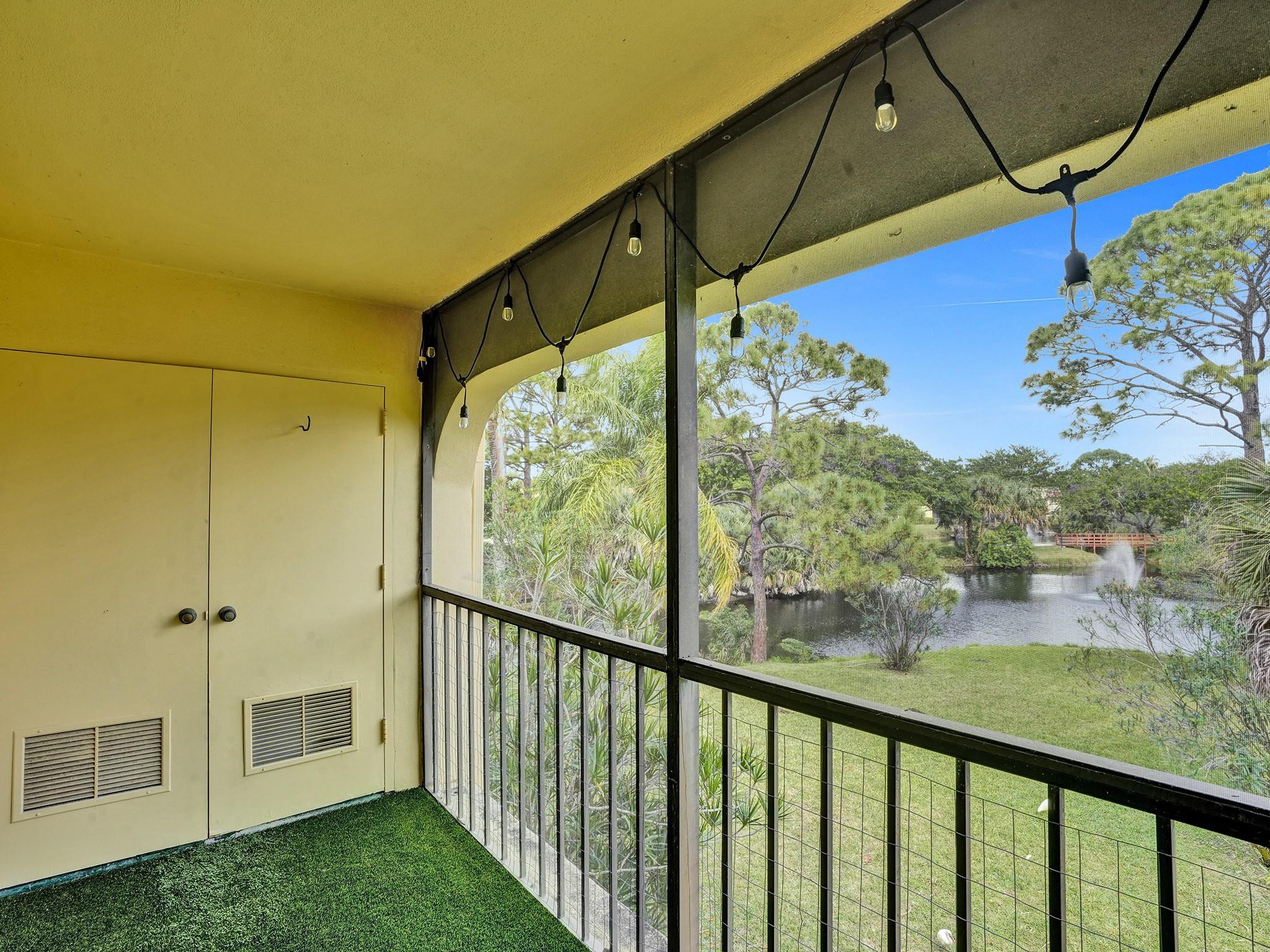 Boca Terrace - Residential Lease