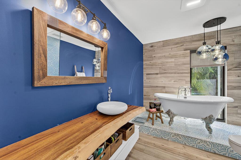 FEE'S SUBDIVISION - Residential