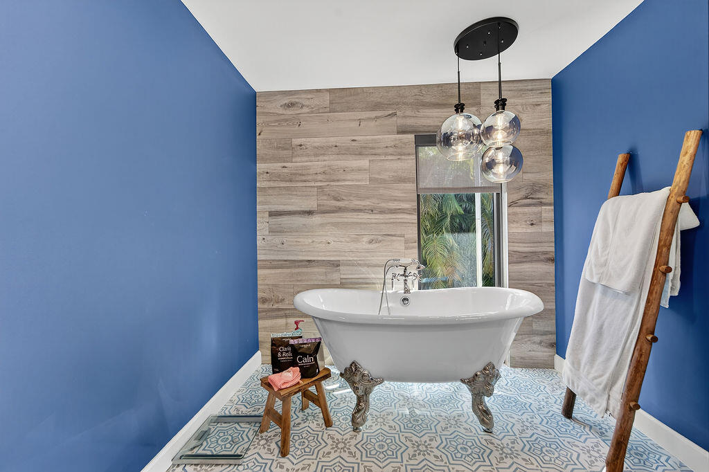 FEE'S SUBDIVISION - Residential