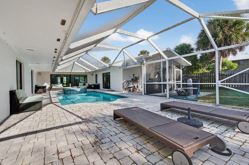 FEE'S SUBDIVISION - Residential