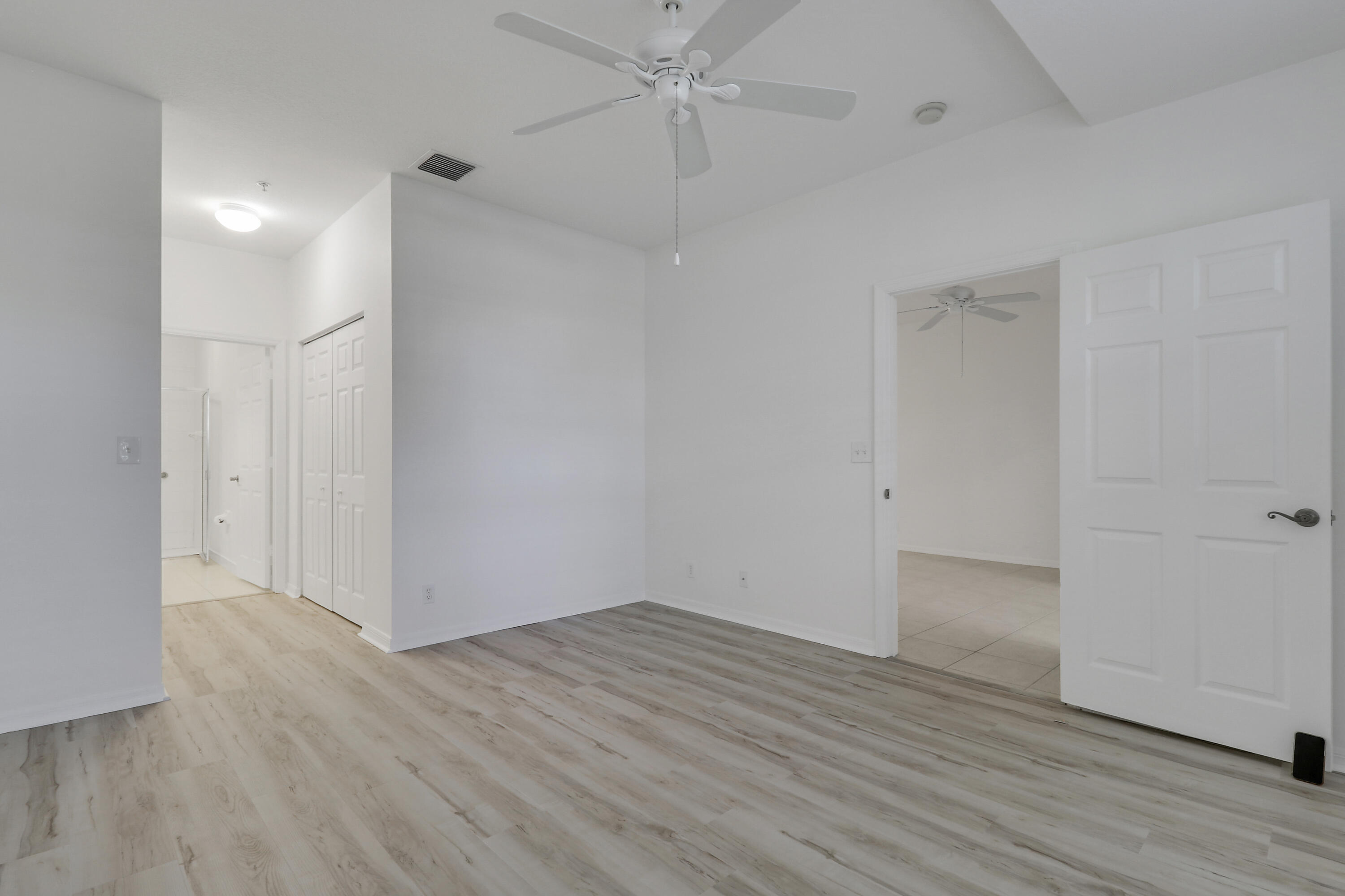 TEQUESTA TRACE CONDO - Residential