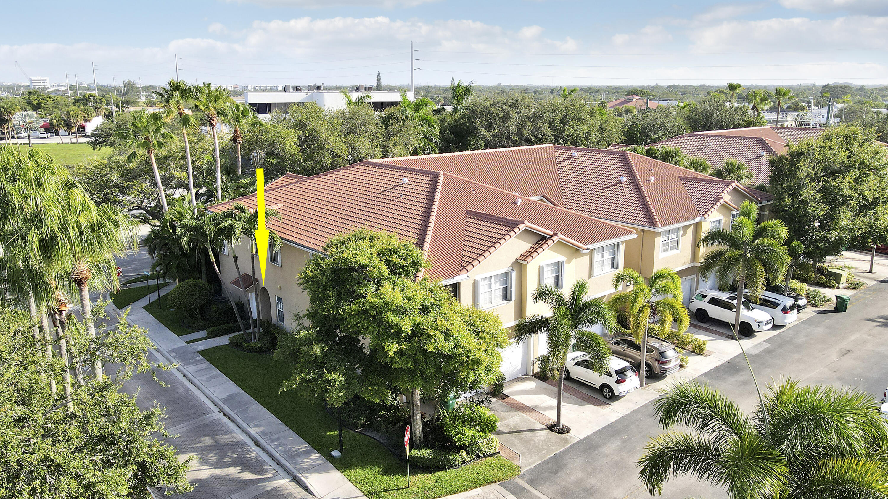 TEQUESTA TRACE CONDO - Residential
