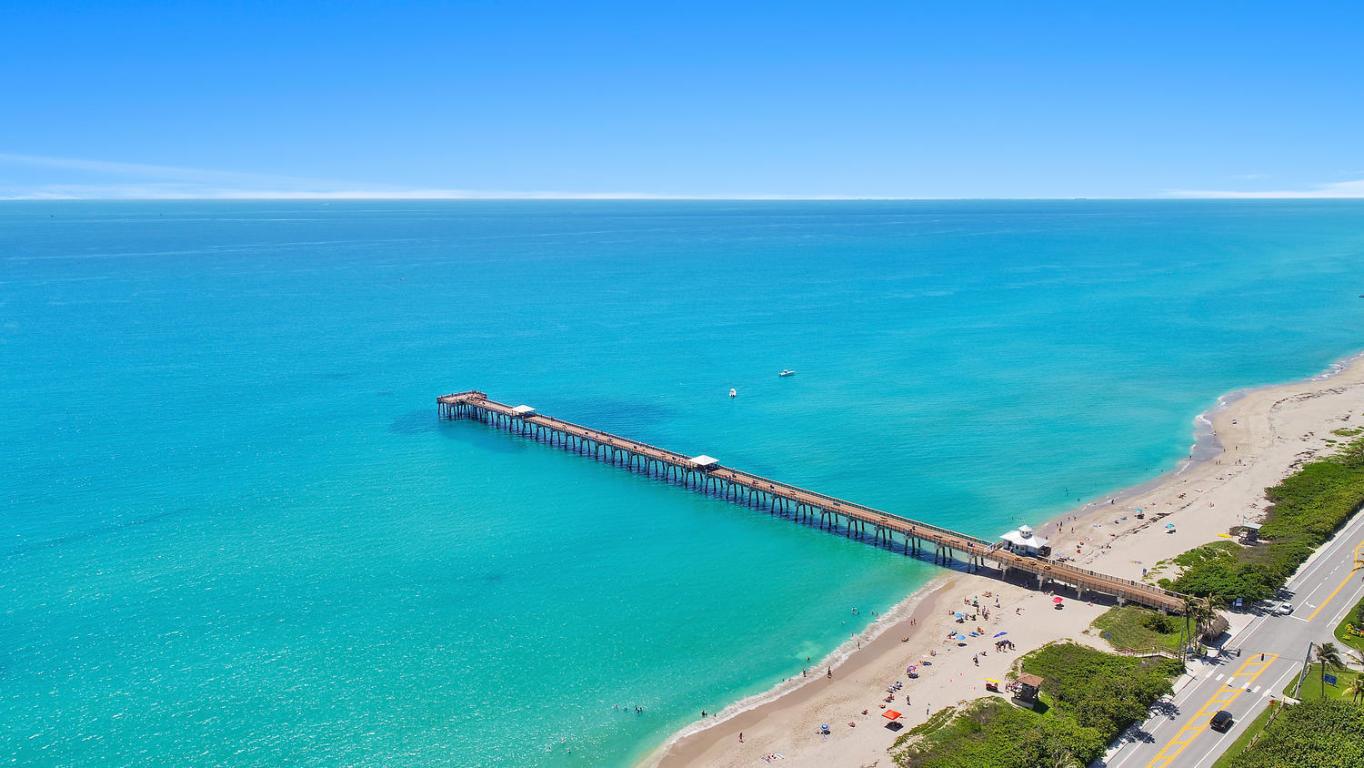 TEQUESTA TRACE CONDO - Residential