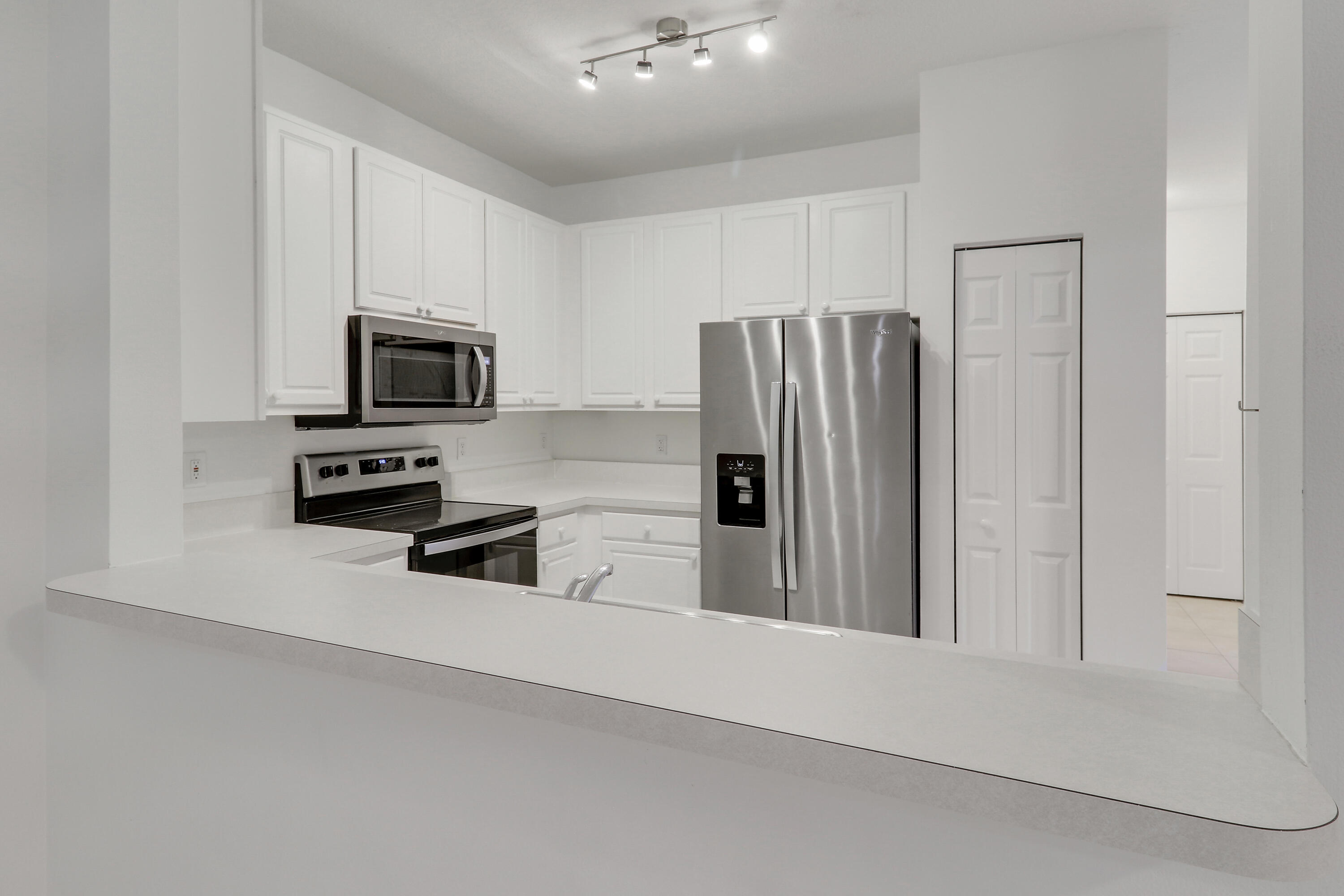 TEQUESTA TRACE CONDO - Residential