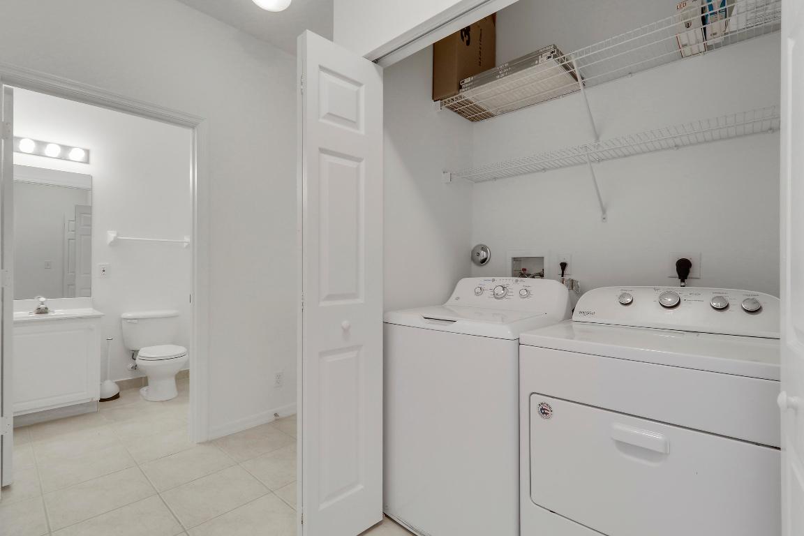 TEQUESTA TRACE CONDO - Residential