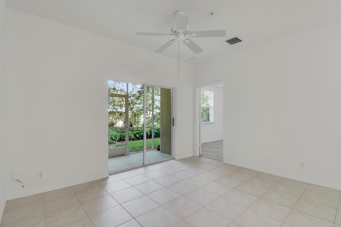 TEQUESTA TRACE CONDO - Residential