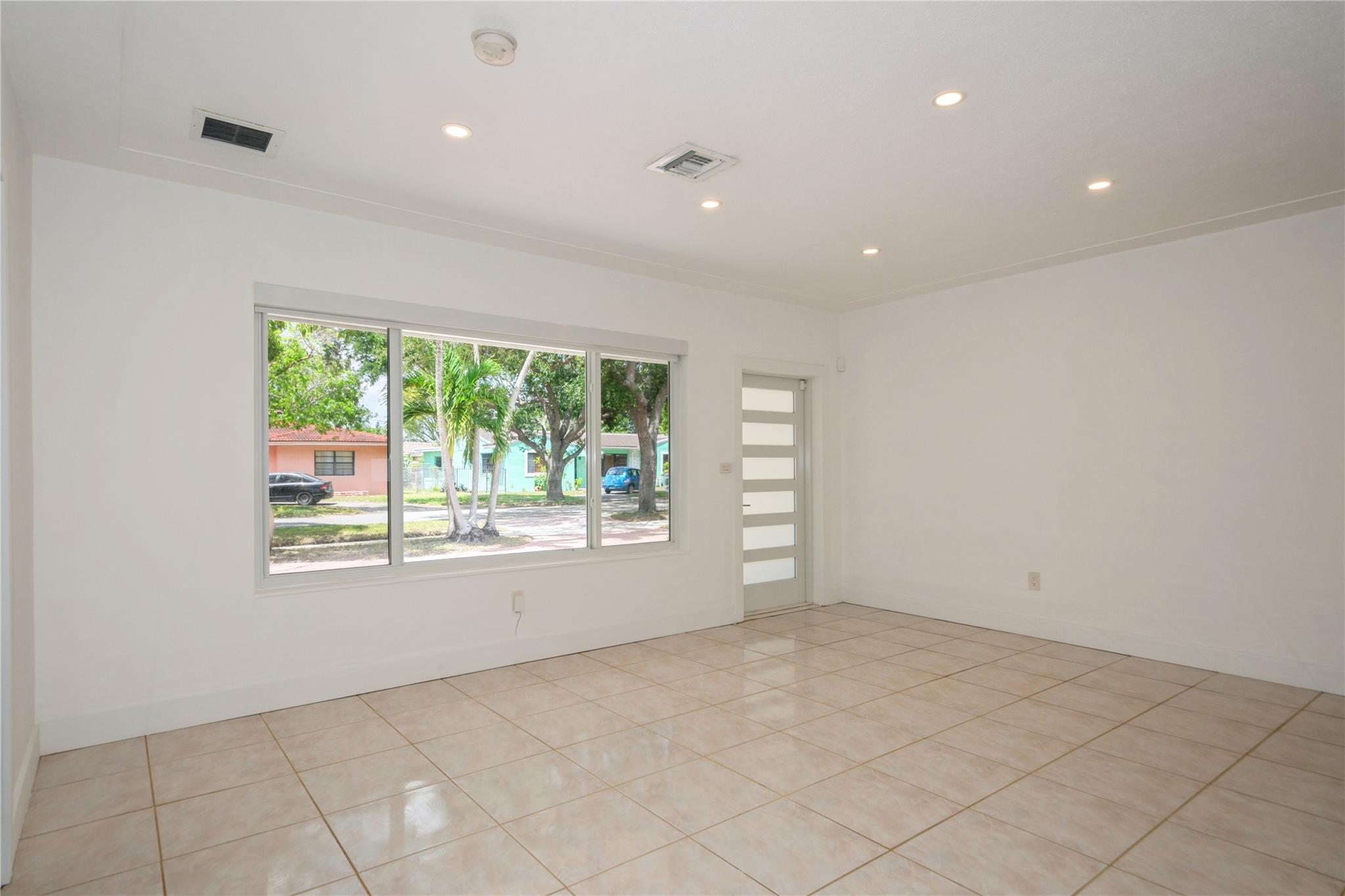338 NW 111th Ter
