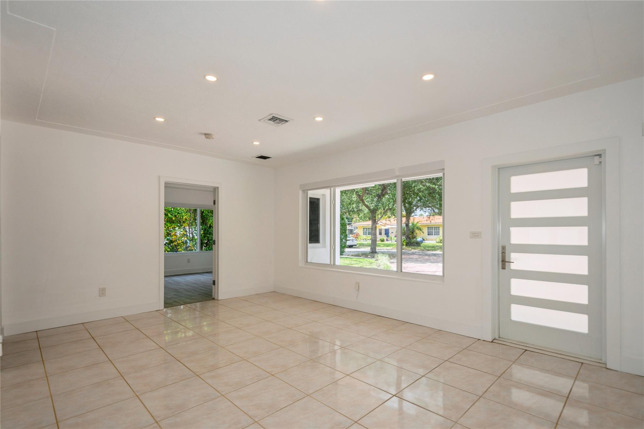 338 NW 111th Ter