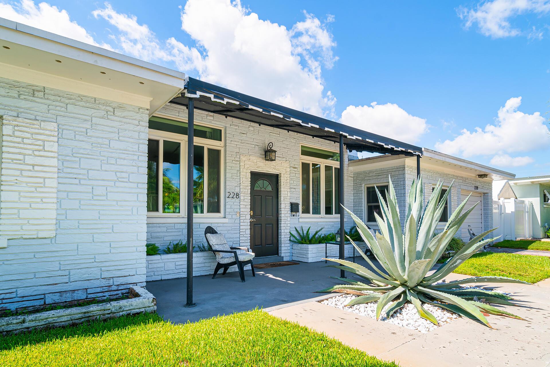 228 Santa Lucia Drive