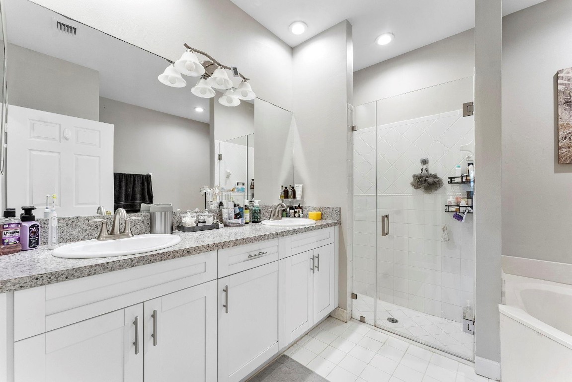 Regency Club - Residential