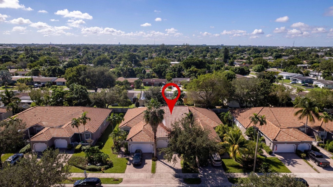 Regency Club - Residential