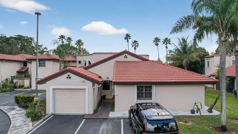 Photo of 8841 W Sunrise Boulevard, Plantation, FL 33322 (MLS # B26001085)