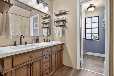 Tiny photo for 8841 W Sunrise Boulevard, Plantation, FL 33322 (MLS # B26001085)