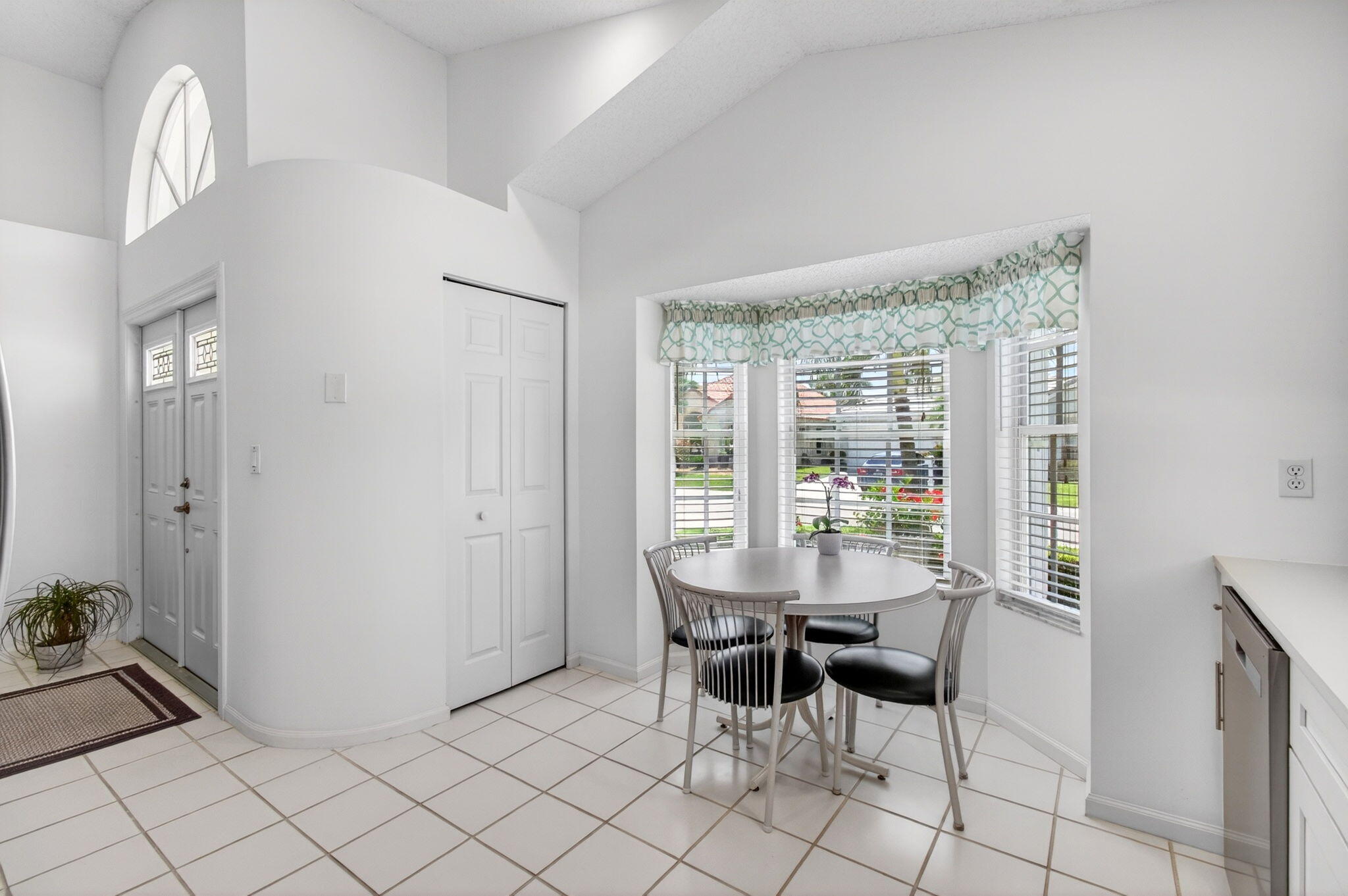 NEWPORT COVE - Residential