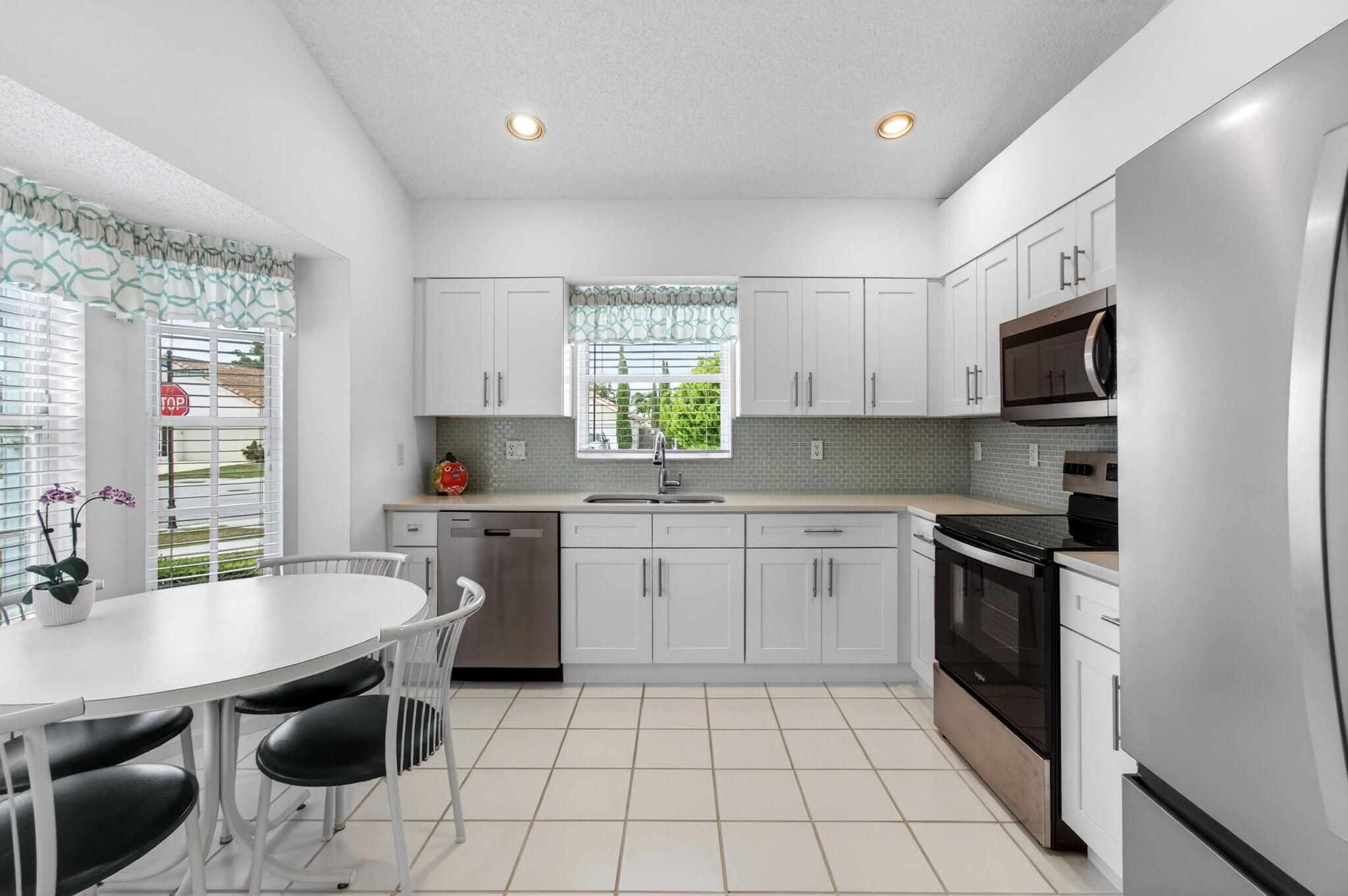 NEWPORT COVE - Residential