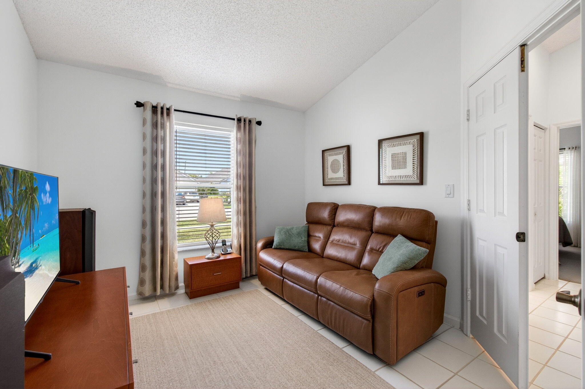 NEWPORT COVE - Residential