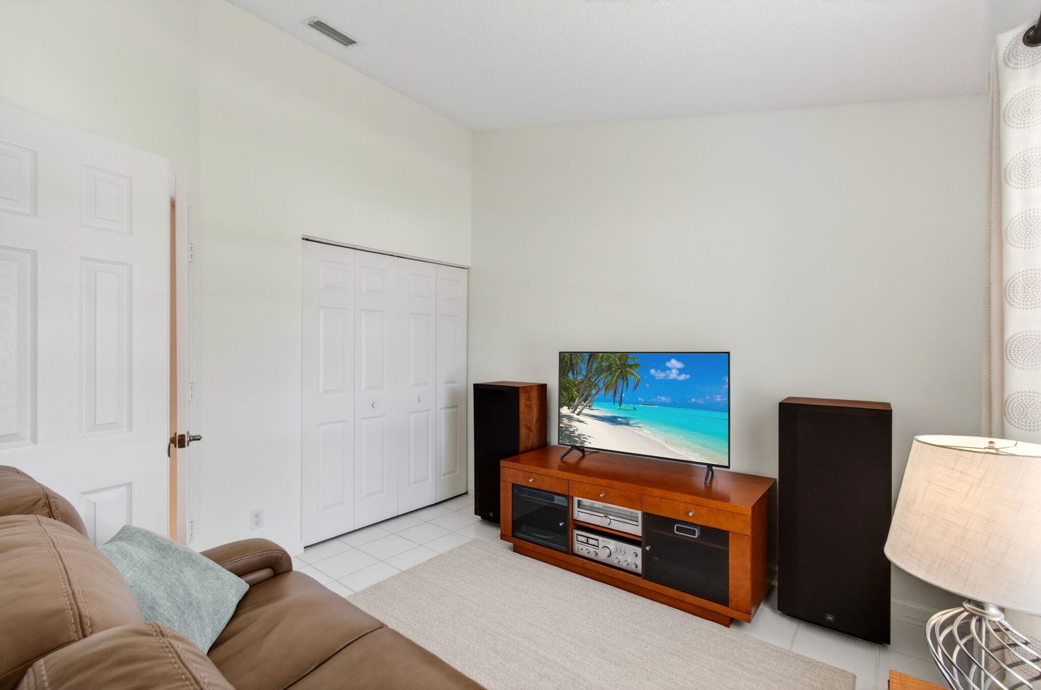 NEWPORT COVE - Residential