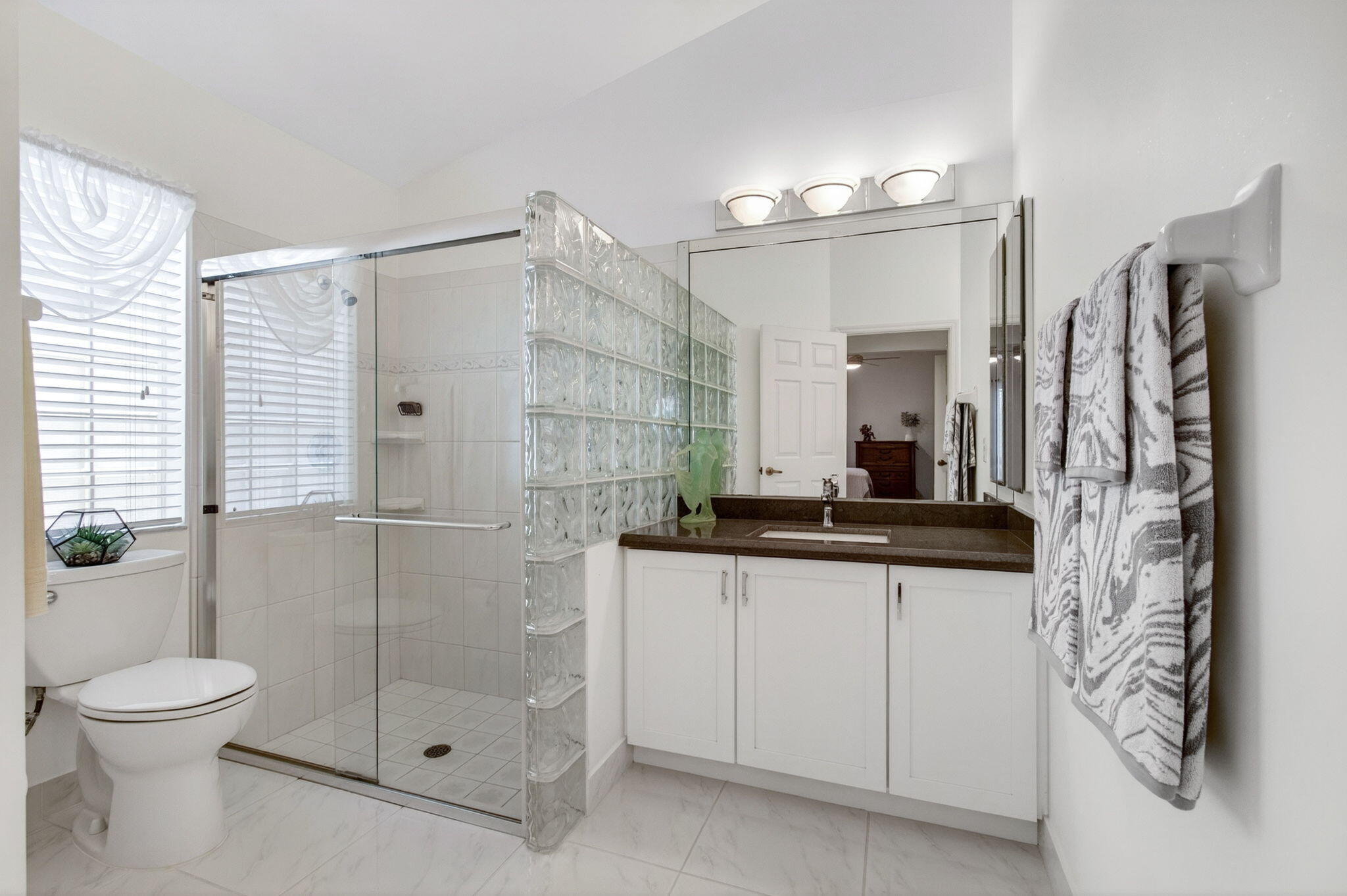 NEWPORT COVE - Residential