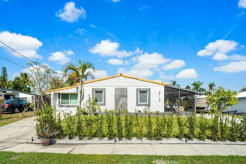 2713 Coolidge Street, Hollywood, FL 33020 - MLS#: R11057670