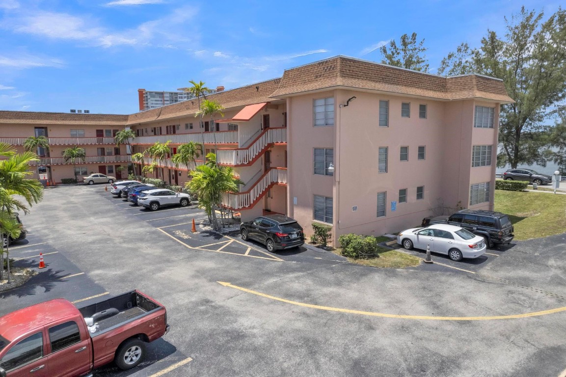 18707 NE 14th Avenue 638