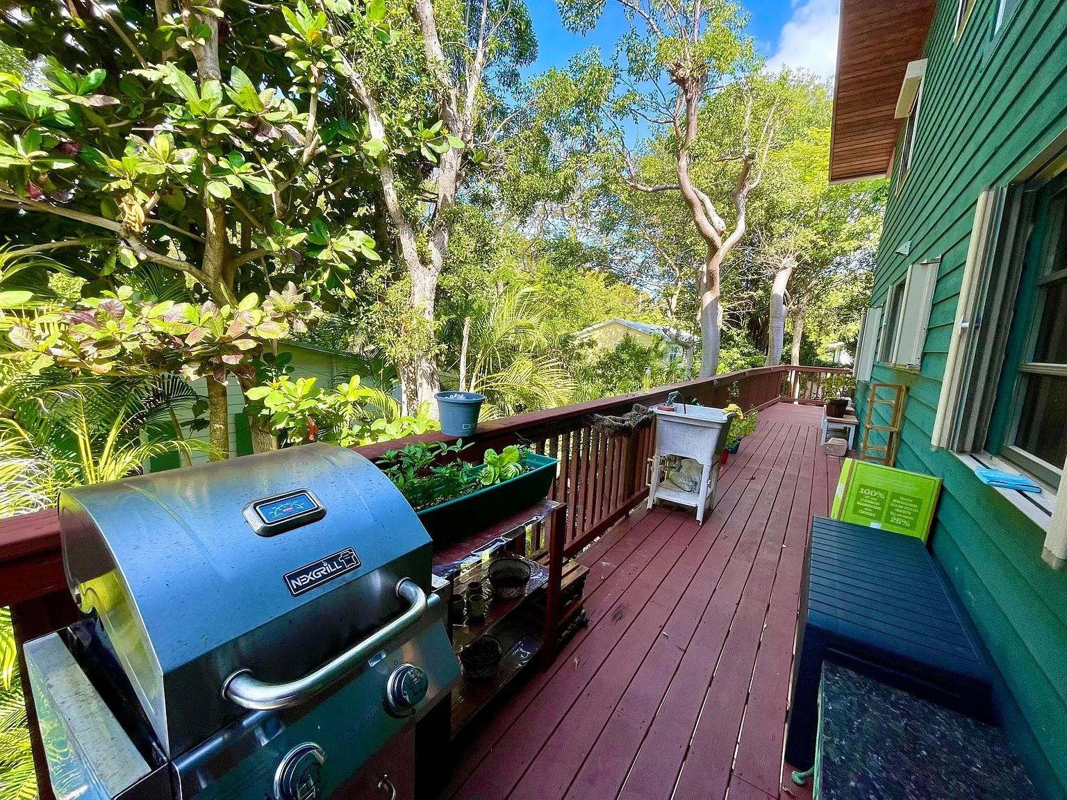 Bowens Addition Riviera Vill - Residential Lease