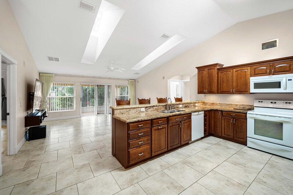 PORT ST LUCIE SECTION 11 - Residential