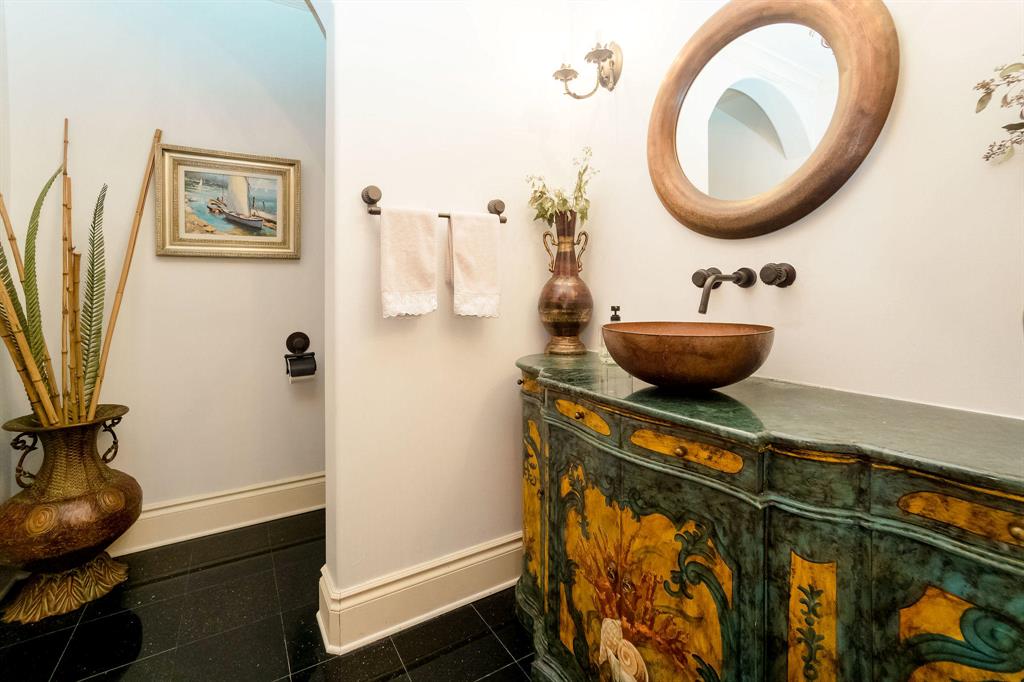 RANCH COLONY - Residential