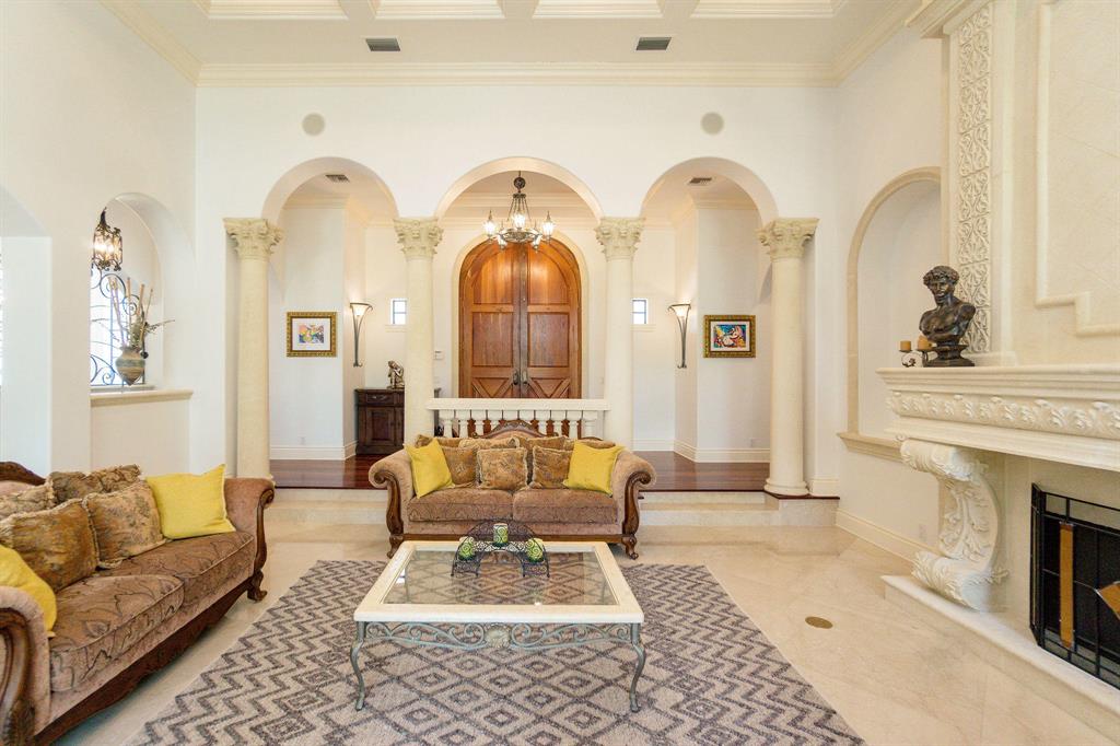 RANCH COLONY - Residential