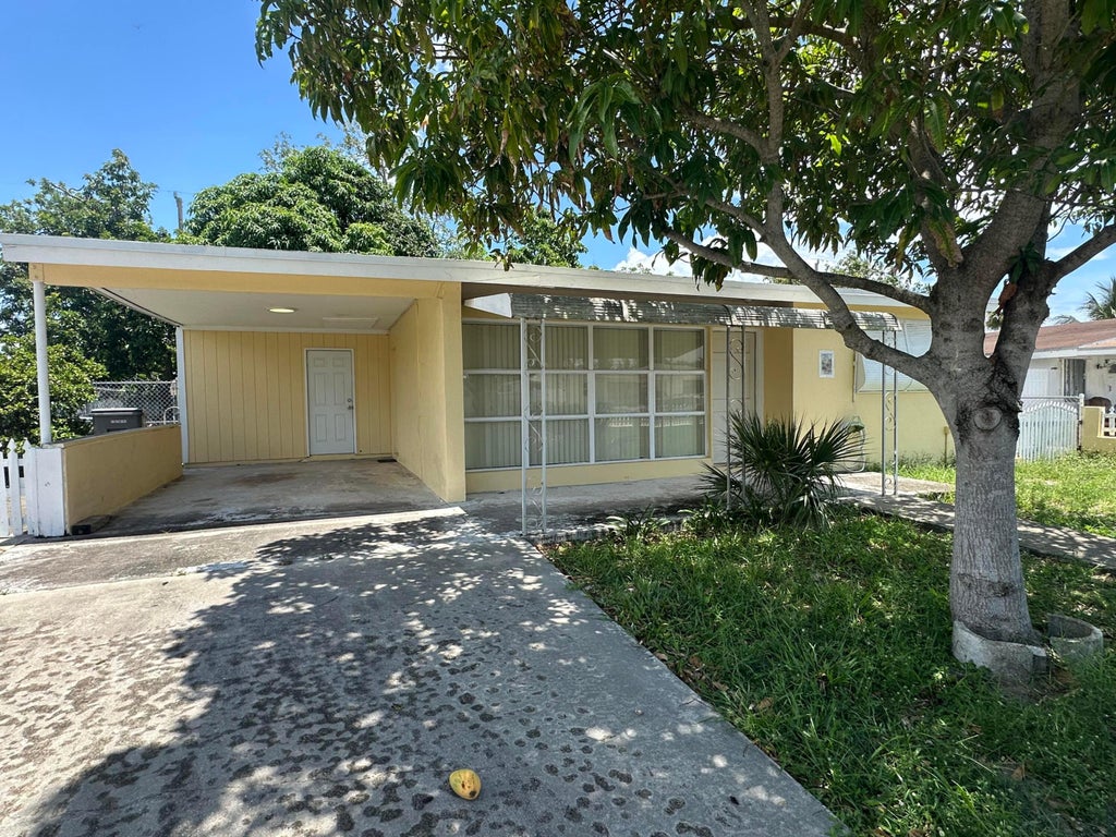 Photo of 4085 Garand Lane, West Palm Beach, FL 33406 (MLS # R11107345)