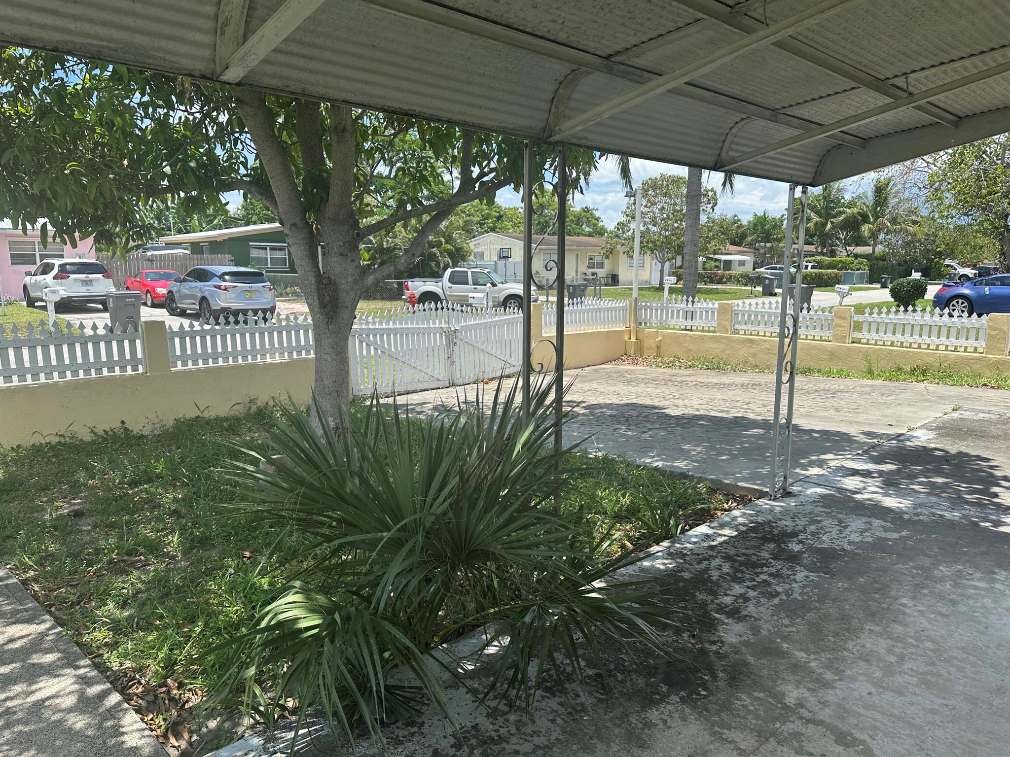 4085 Garand Lane