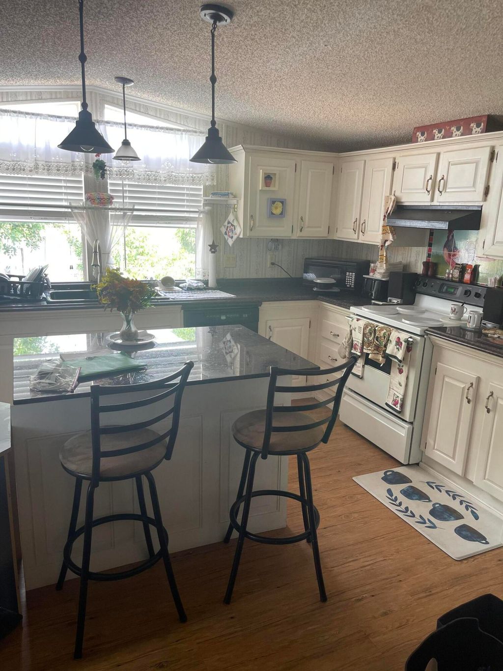 Photo of 144 Plantation Boulevard, Lake Worth, FL 33467 (MLS # R10969862)